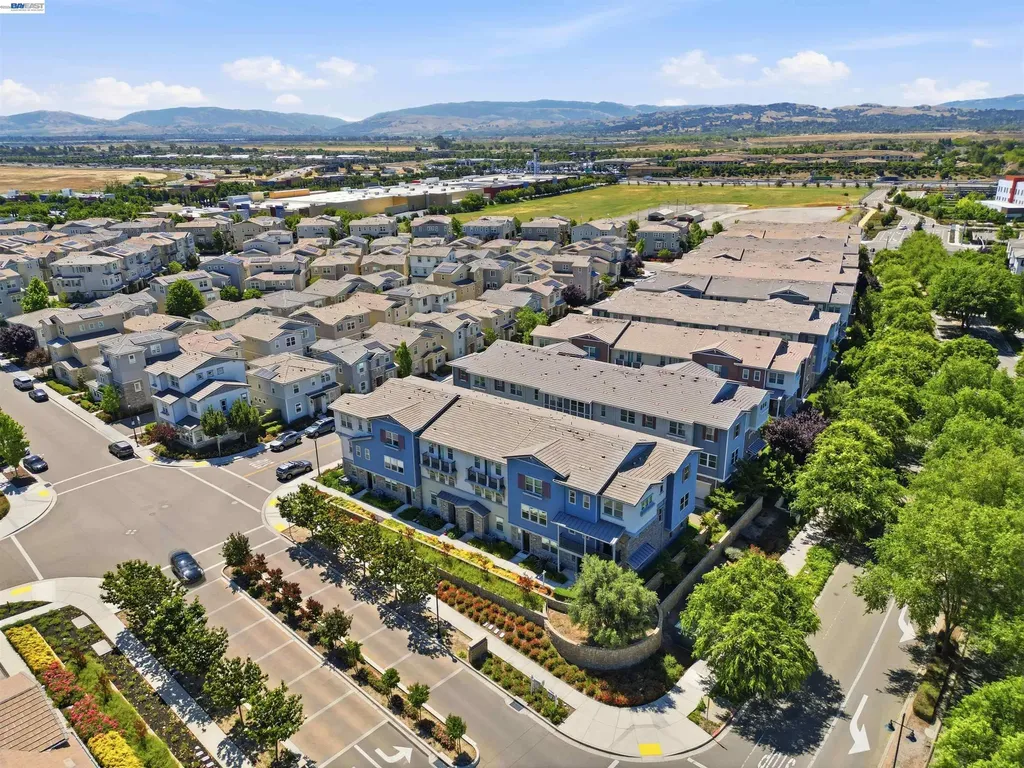 3062 Threecastles Way Dublin CA 94568