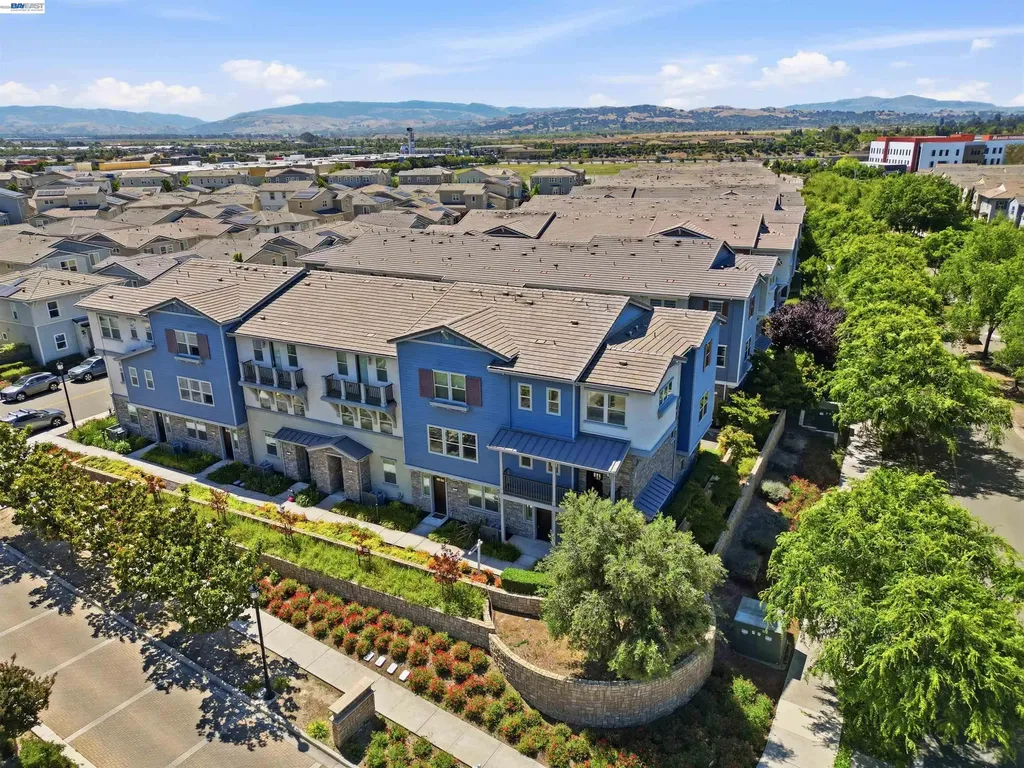3062 Threecastles Way Dublin CA 94568