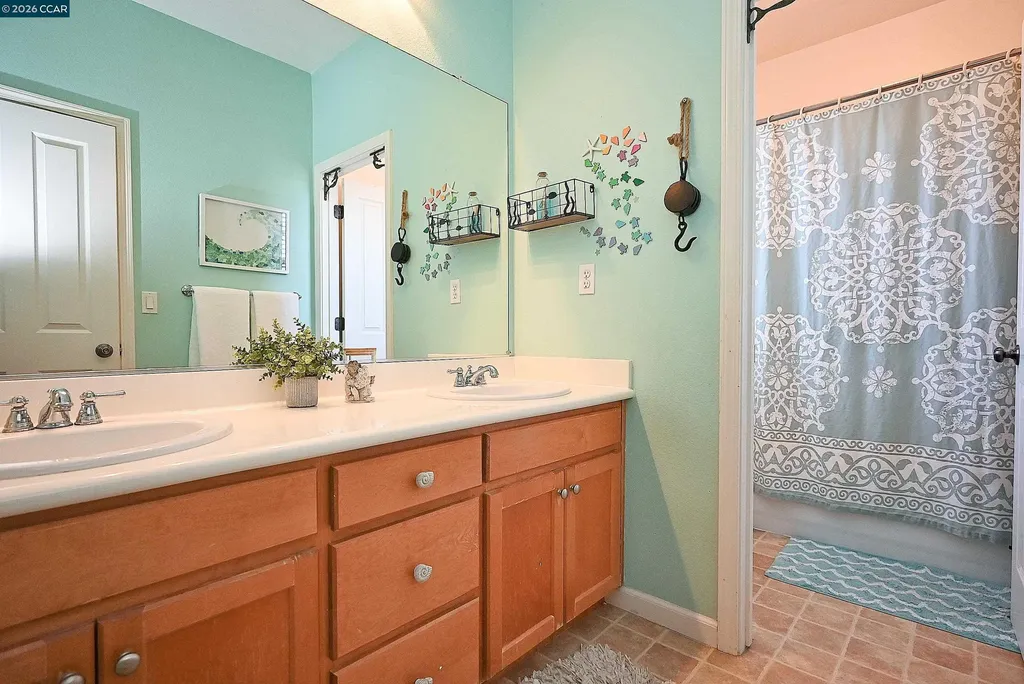 463 Samuel Court Benicia CA 94510