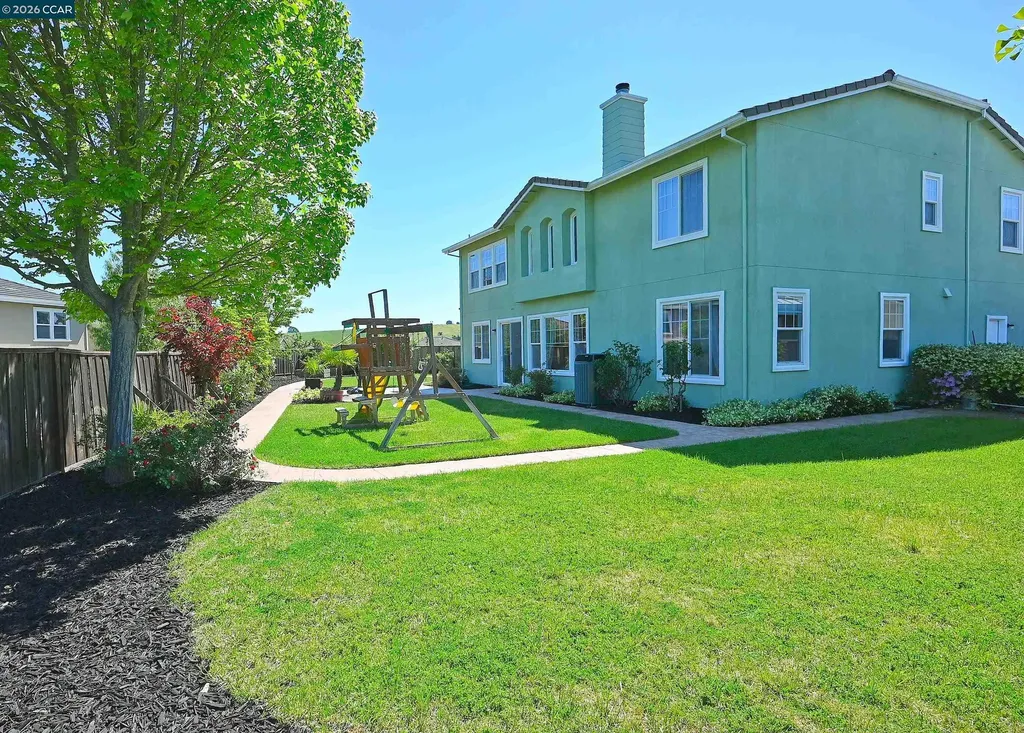 463 Samuel Court Benicia CA 94510