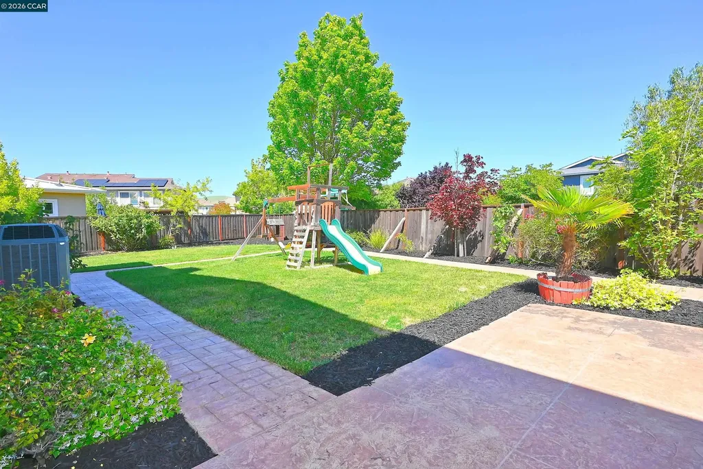 463 Samuel Court Benicia CA 94510