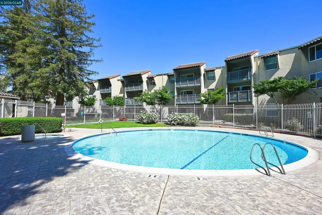1087 Murrieta Boulevard Livermore CA 94550