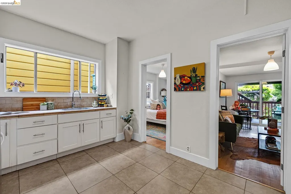 679 28th Street Oakland CA 94608