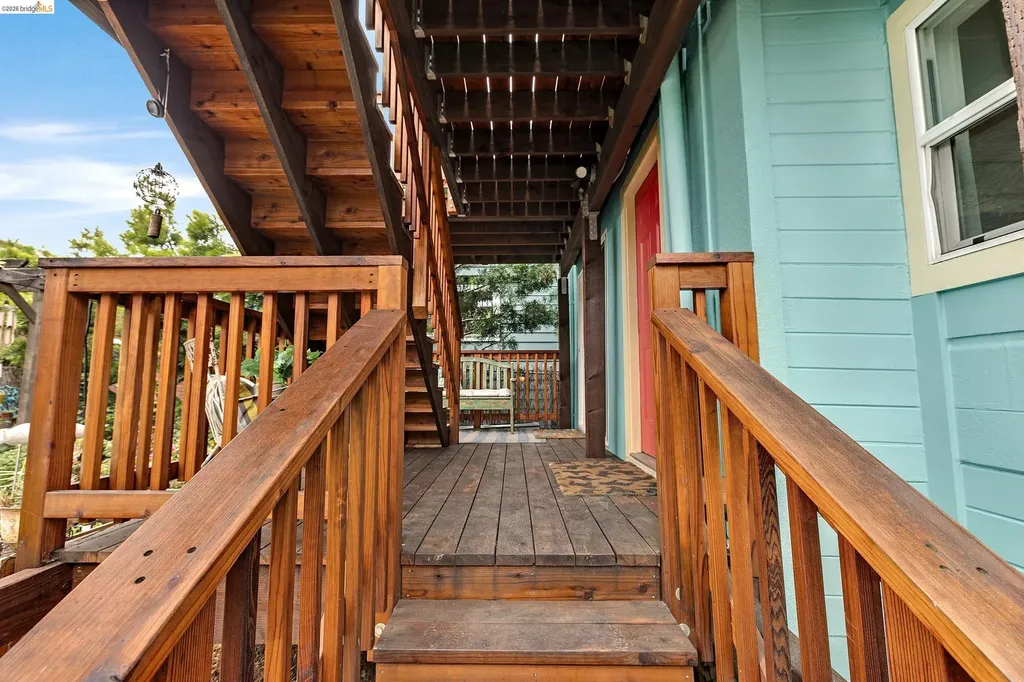679 28th Street Oakland CA 94608
