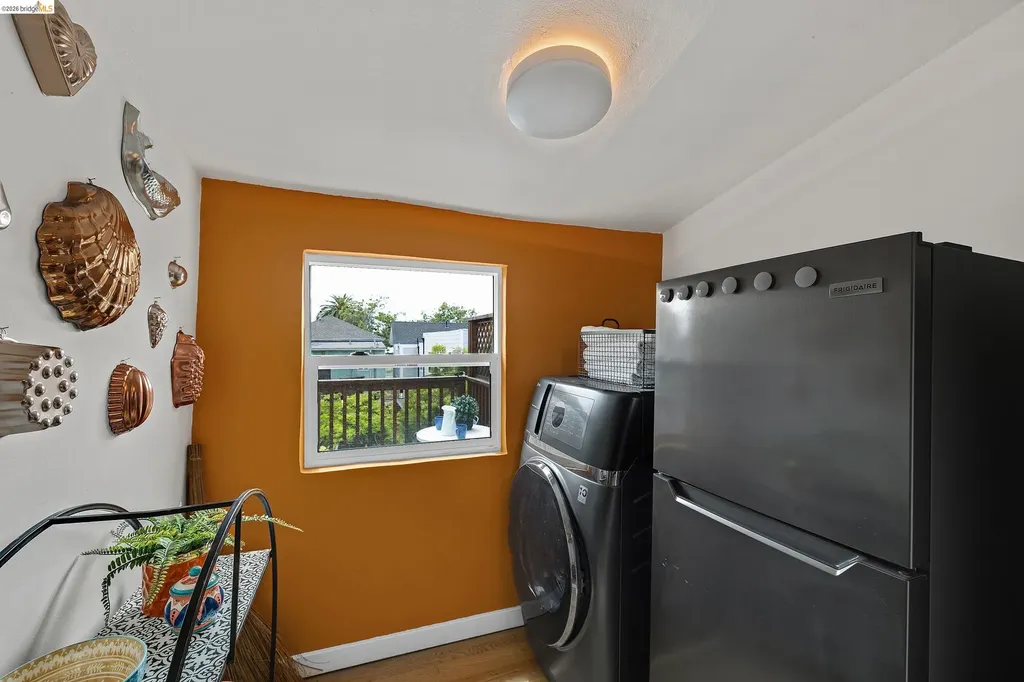 679 28th Street Oakland CA 94608