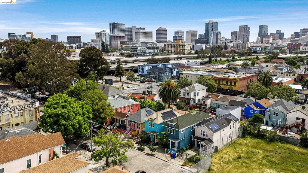 679 28th Street Oakland CA 94608