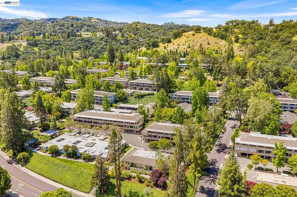 1101 Fairlawn Court Walnut Creek CA 94595