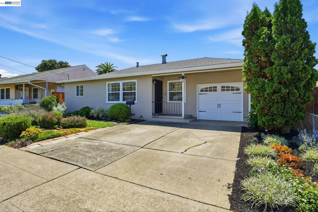 363 Lafayette Avenue Hayward CA 94544