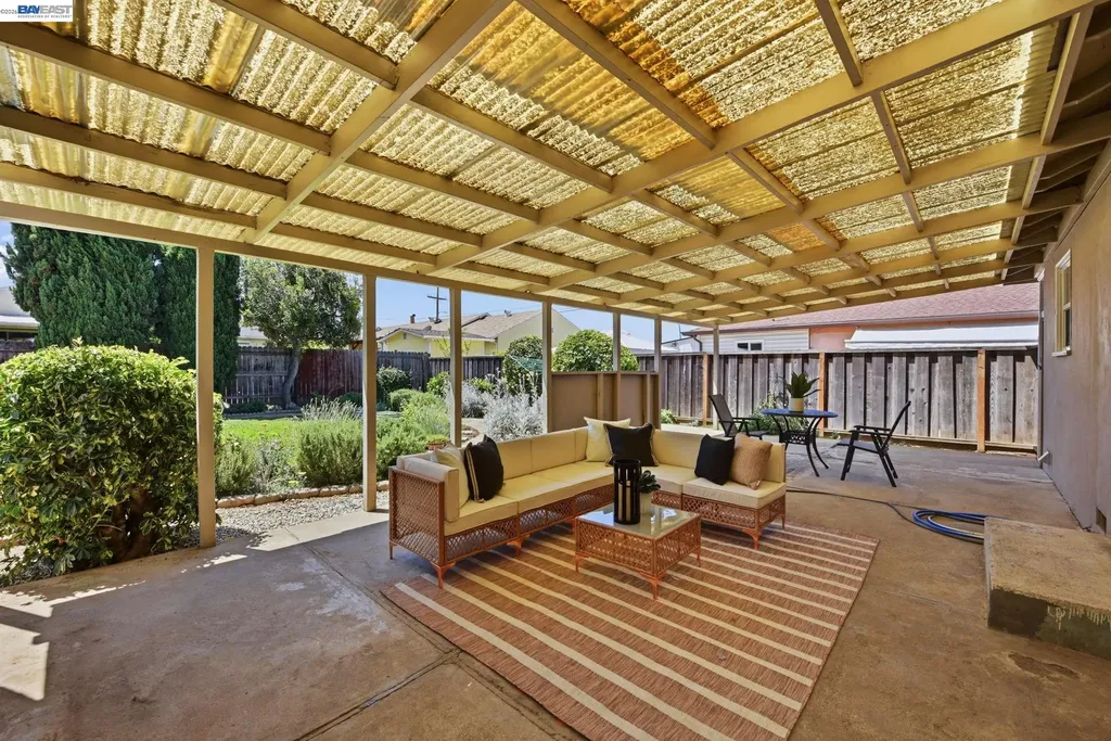 363 Lafayette Avenue Hayward CA 94544