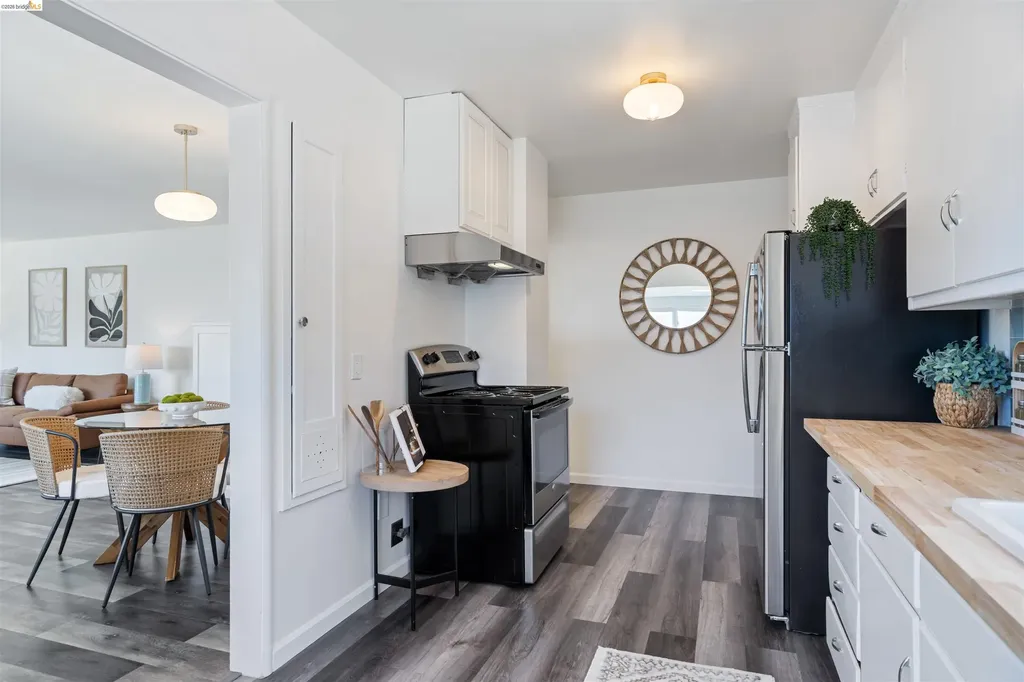 2165 Strang Avenue Castro Valley CA 94578