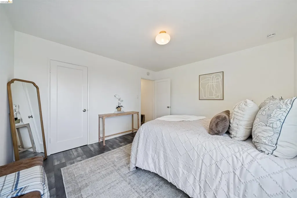 2165 Strang Avenue Castro Valley CA 94578