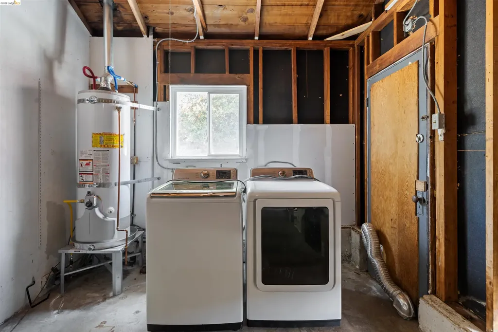 2165 Strang Avenue Castro Valley CA 94578