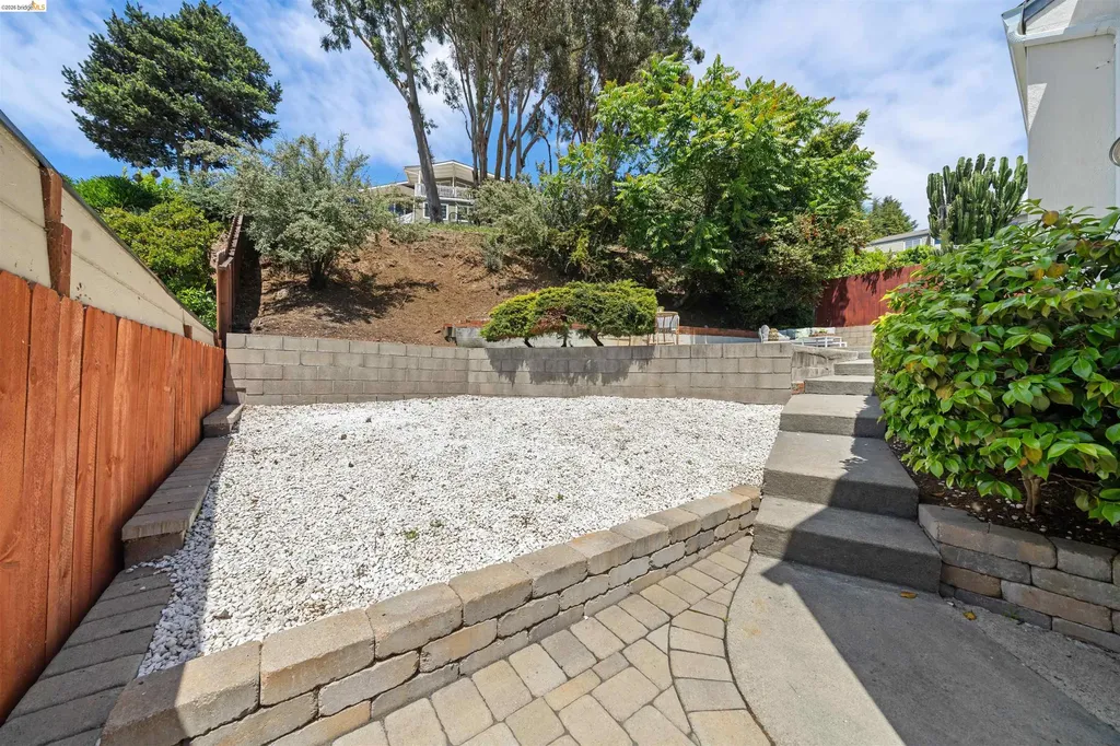 2165 Strang Avenue Castro Valley CA 94578
