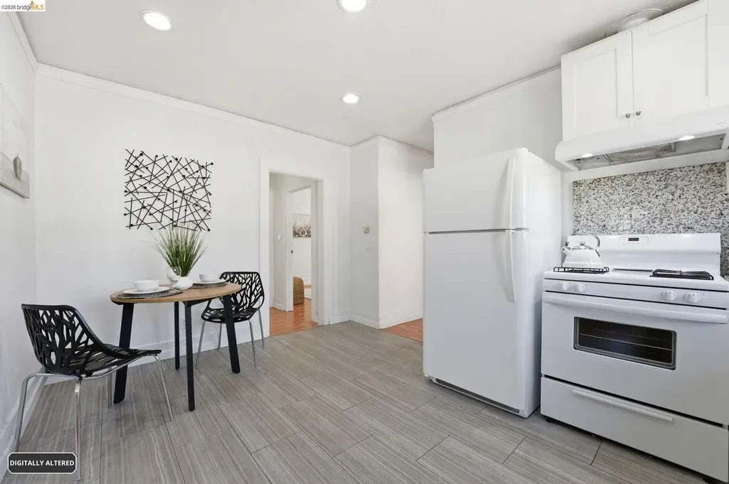2006 14th Avenue Oakland CA 94606