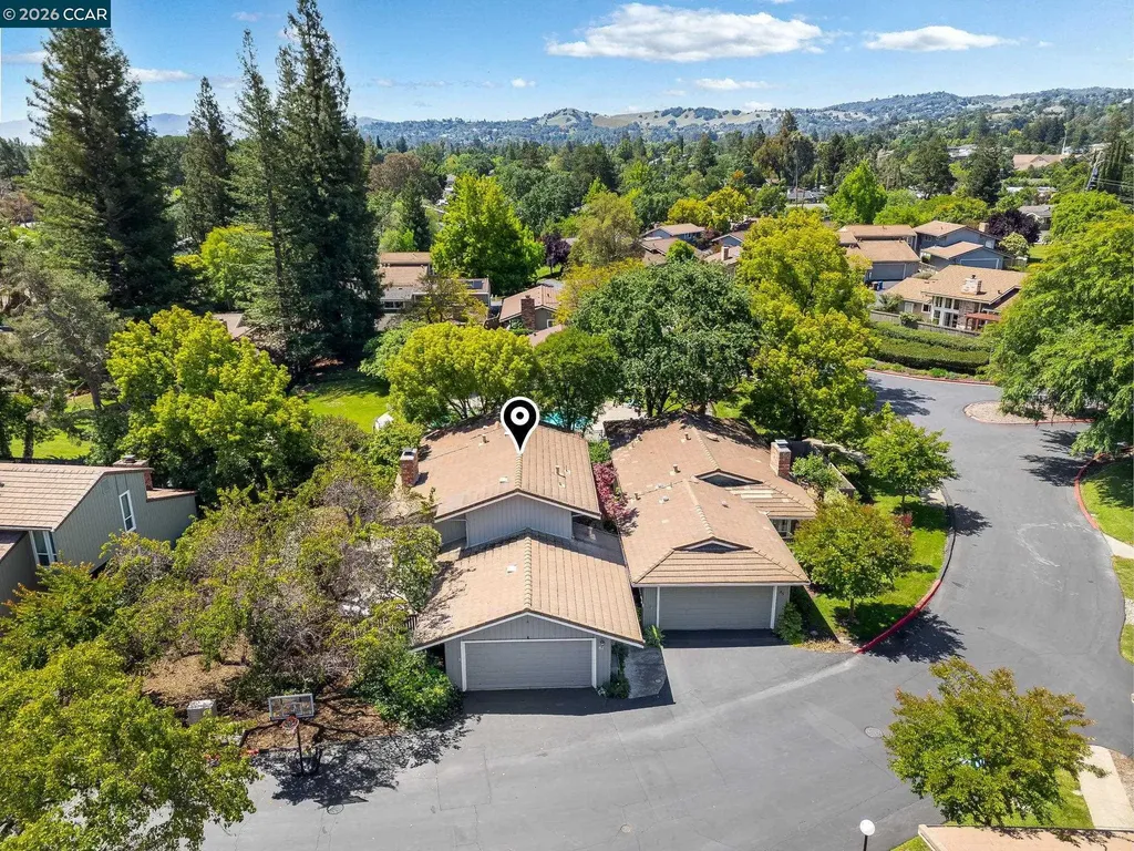 87 Rolling Green Circle Pleasant Hill CA 94523