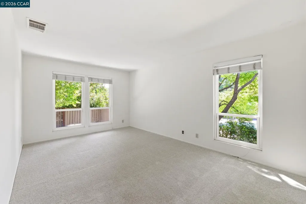 87 Rolling Green Circle Pleasant Hill CA 94523
