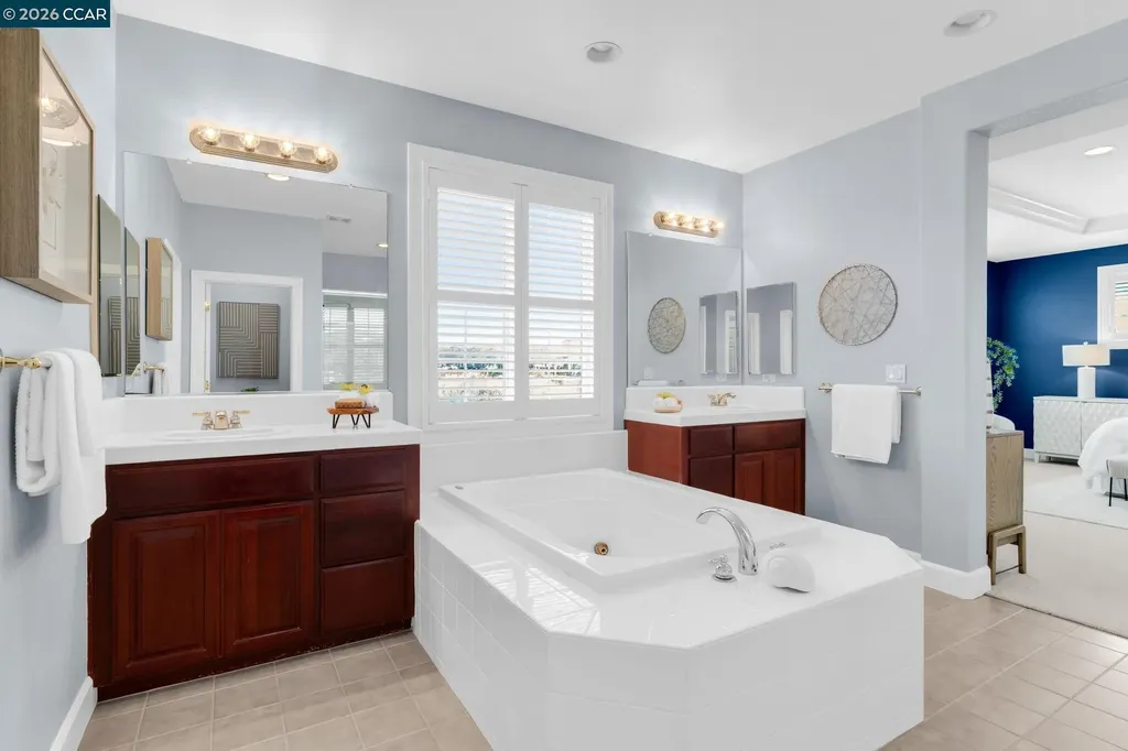 4999 Piper Glen Terrace Dublin CA 94568