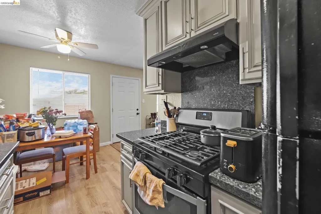 14761 San Pablo Avenue San Pablo CA 94806