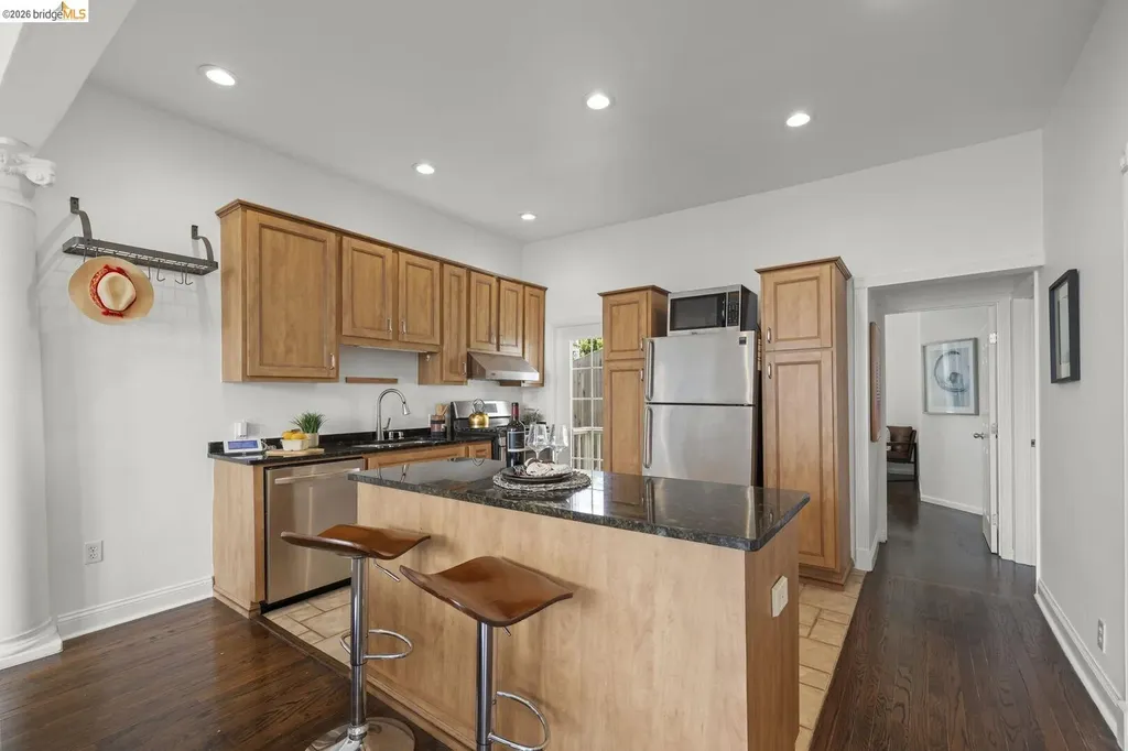 1082 Church Street San Francisco CA 94114