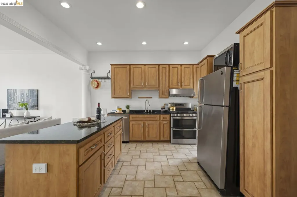 1082 Church Street San Francisco CA 94114