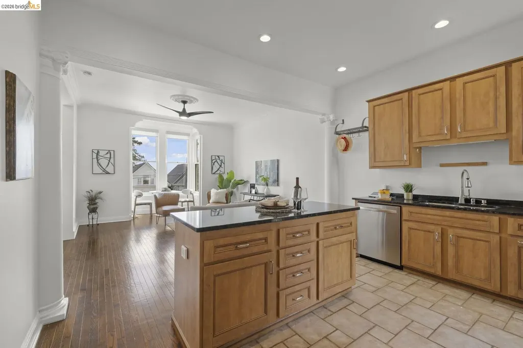 1082 Church Street San Francisco CA 94114