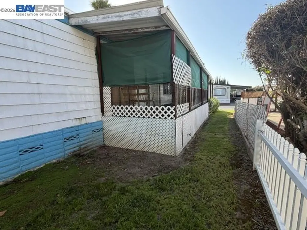 543 Cumana Circlle Union City CA 94587
