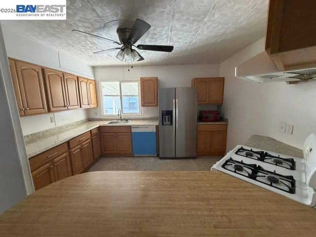 543 Cumana Circlle Union City CA 94587