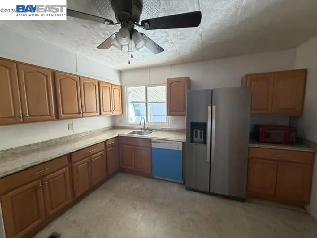 543 Cumana Circlle Union City CA 94587