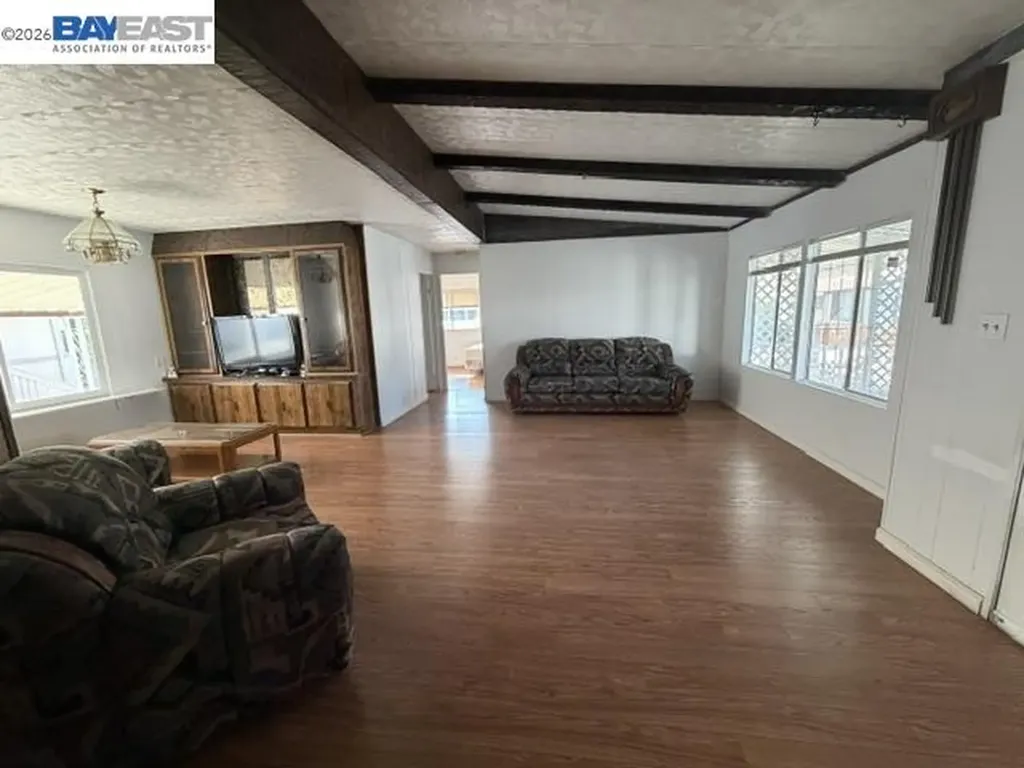 543 Cumana Circlle Union City CA 94587