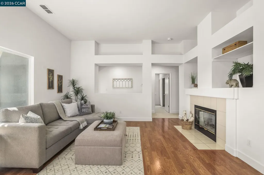 5009 Hillridge Way Antioch CA 94531