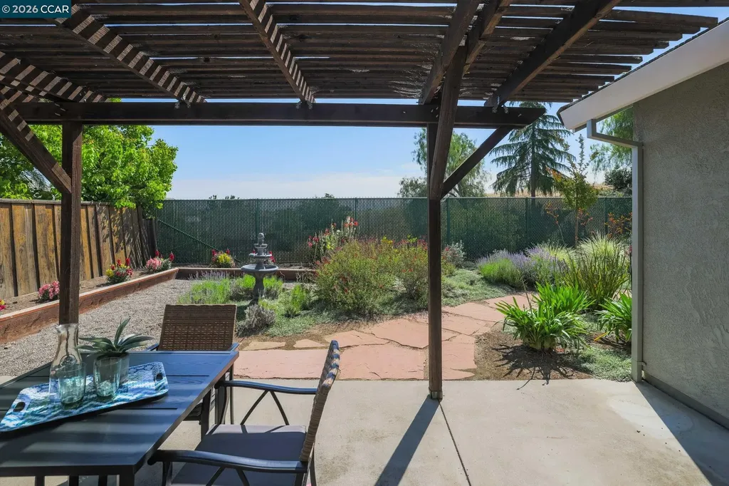 5009 Hillridge Way Antioch CA 94531