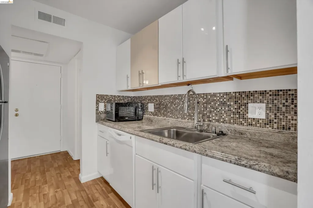 490 Civic Drive Walnut Creek CA 94596
