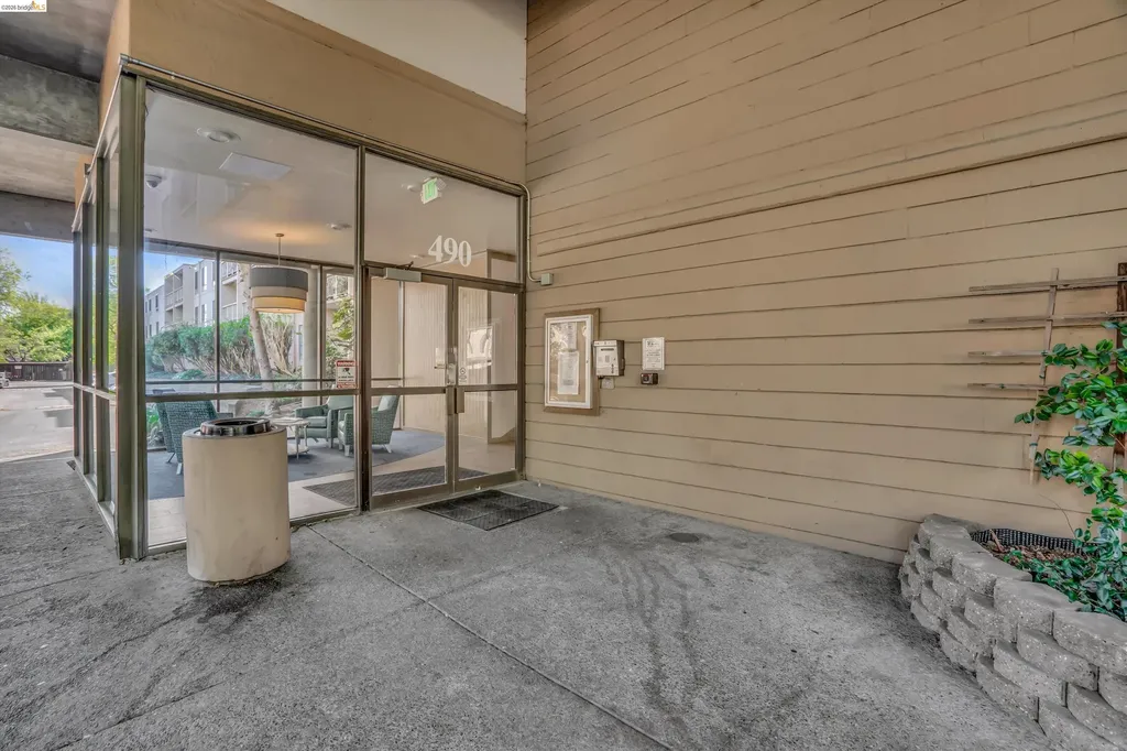 490 Civic Drive Walnut Creek CA 94596