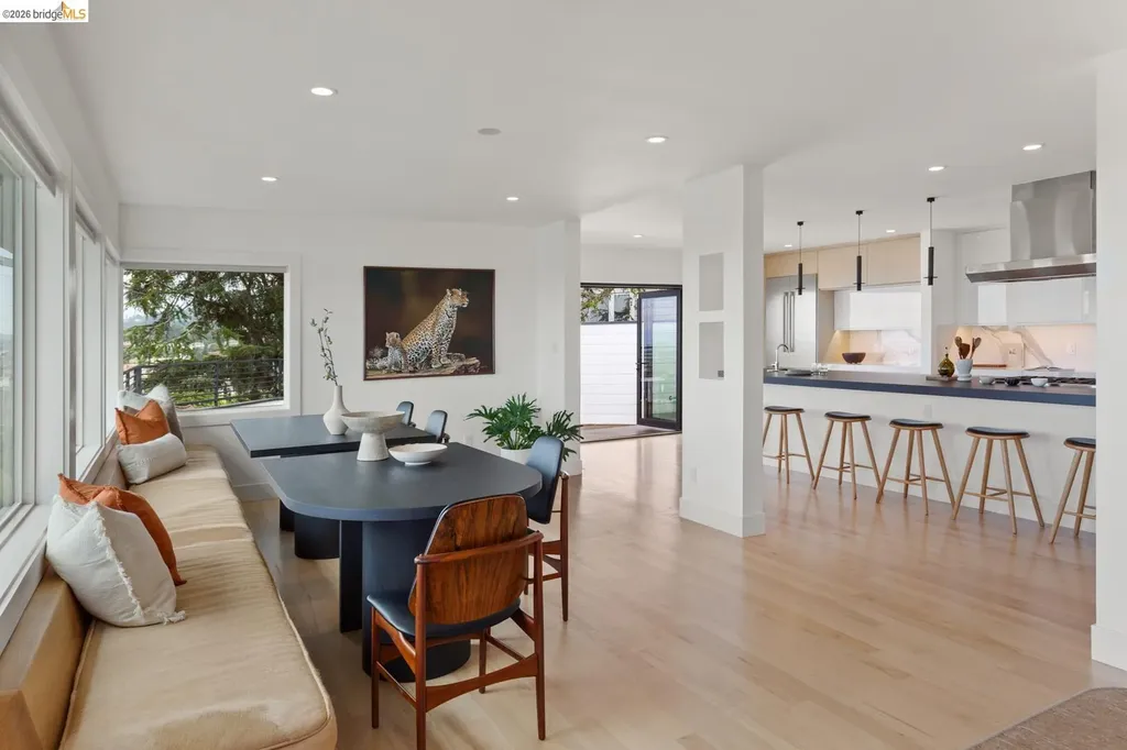 71 Sonia Street Oakland CA 94618