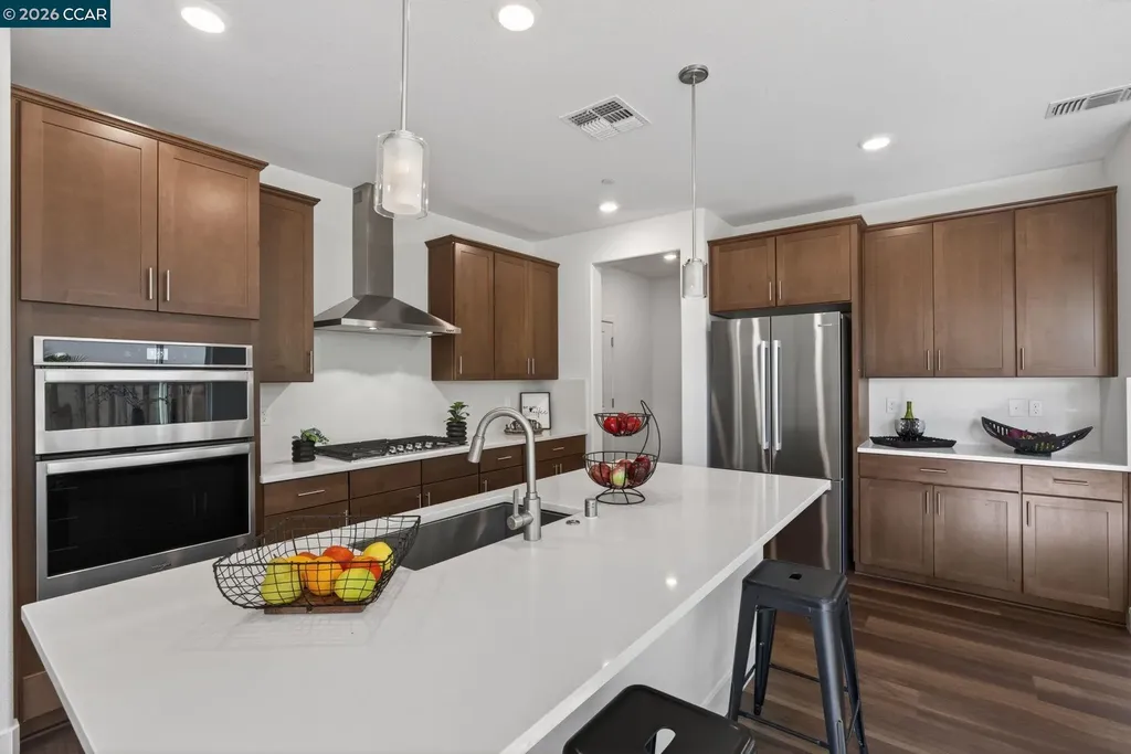 284 Bear Creek Drive Brentwood CA 94513