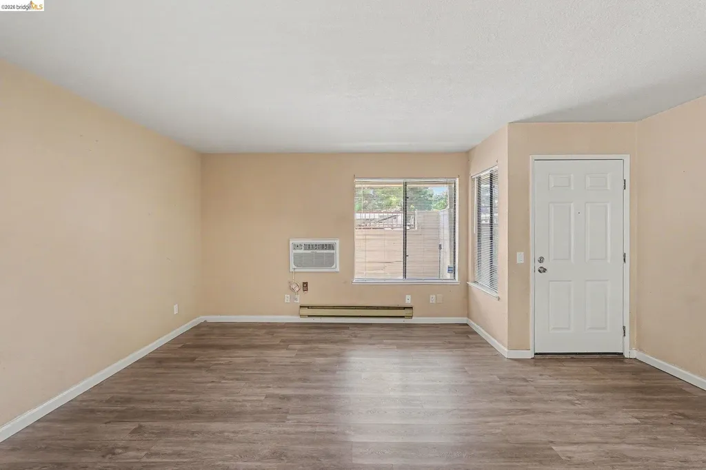 6 Lancaster Circle Bay Point CA 94565