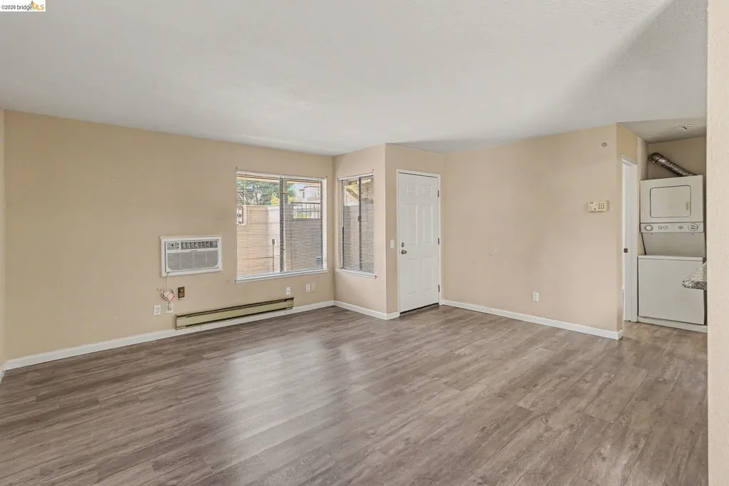 6 Lancaster Circle Bay Point CA 94565
