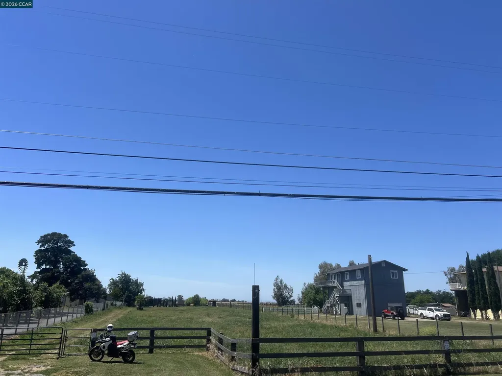 6839 Piper Road Bethel Island CA 94511