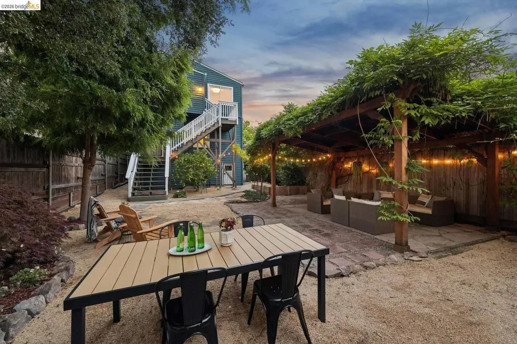 1357 25th Street Oakland CA 94606