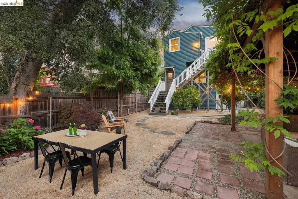 1357 25th Street Oakland CA 94606