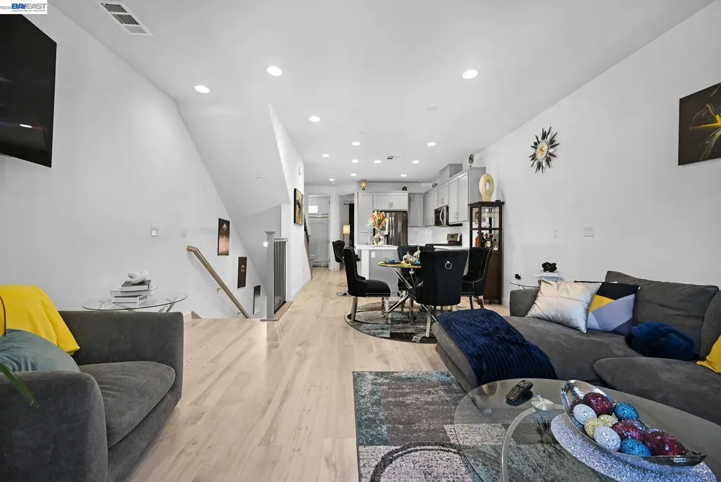 296 Laurel Knoll Drive Martinez CA 94553