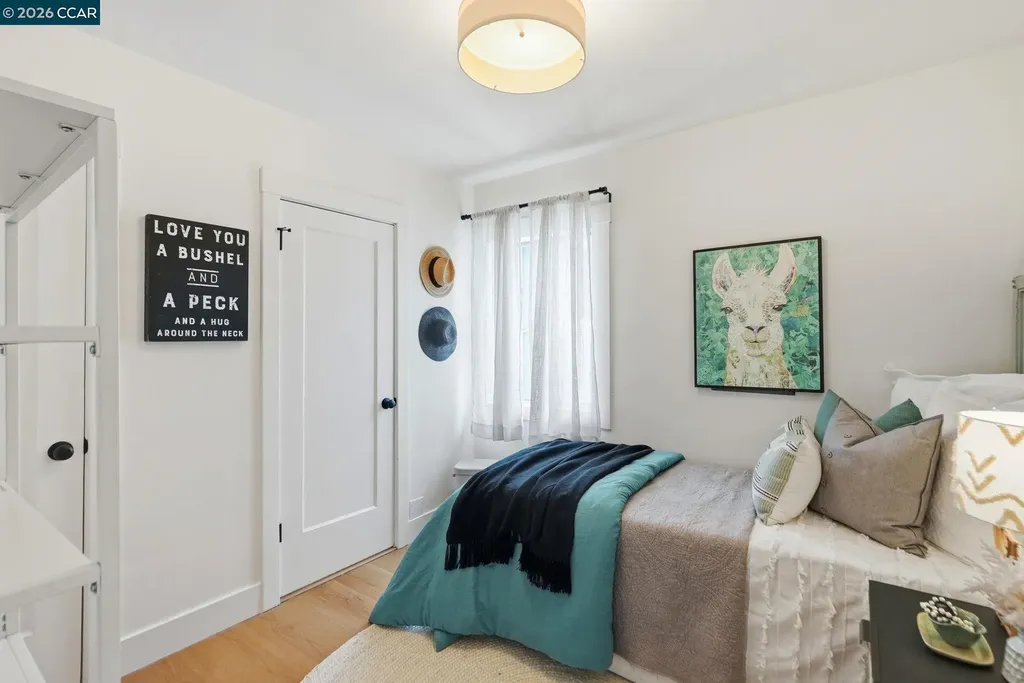 3758 Patterson Avenue Oakland CA 94619