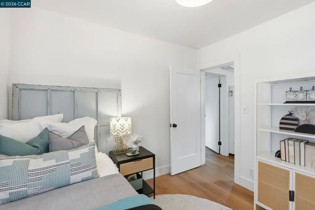 3758 Patterson Avenue Oakland CA 94619