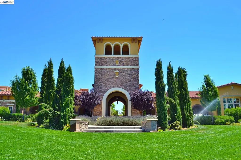 4739 Perugia Street Dublin CA 94568