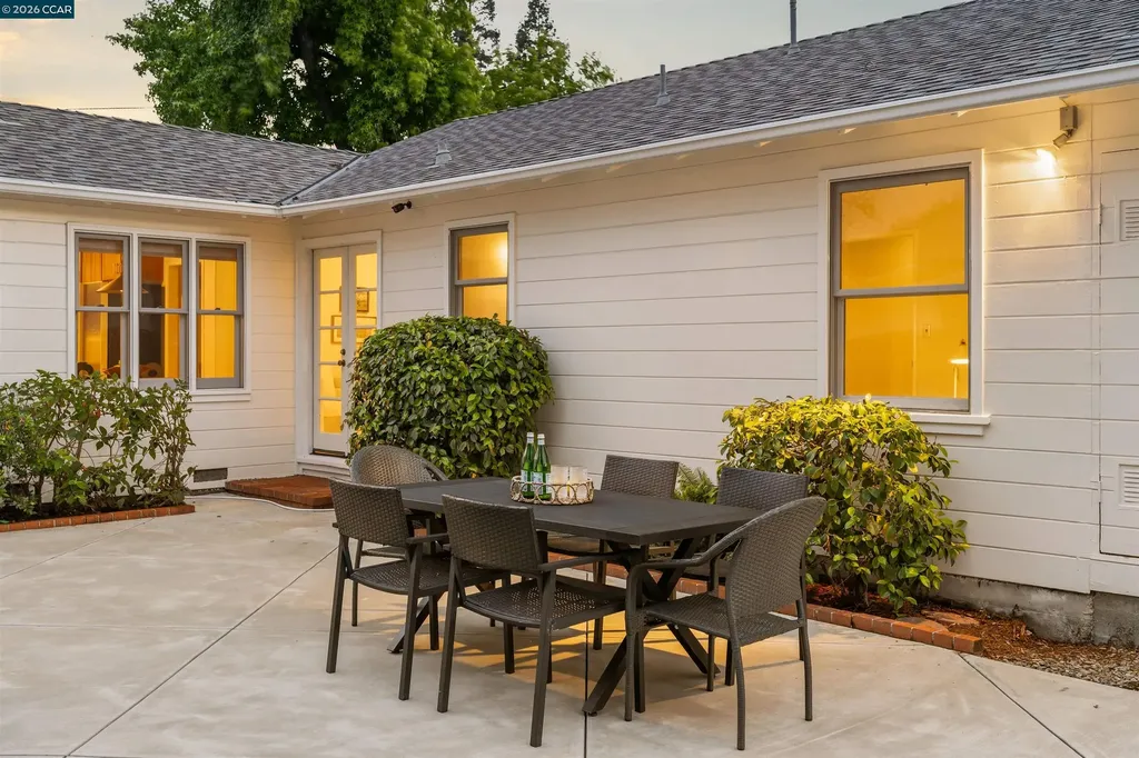 2830 Kinney Drive Lafayette CA 94595