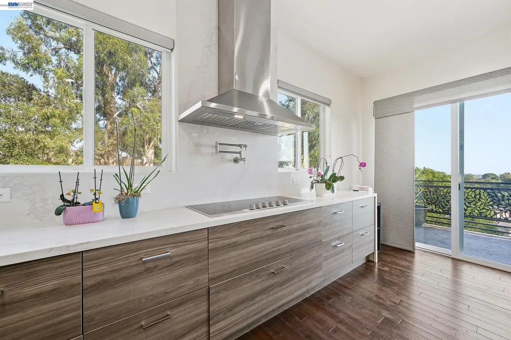 4683 Proctor Road Castro Valley CA 94546