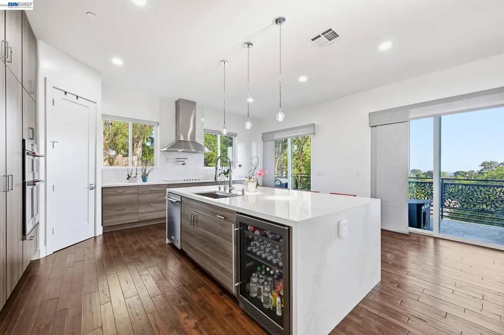 4683 Proctor Road Castro Valley CA 94546