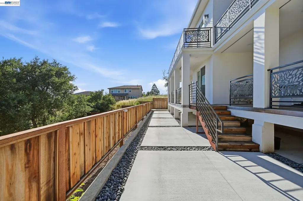 4683 Proctor Road Castro Valley CA 94546