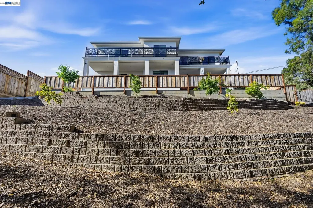 4683 Proctor Road Castro Valley CA 94546