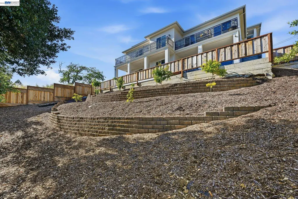 4683 Proctor Road Castro Valley CA 94546